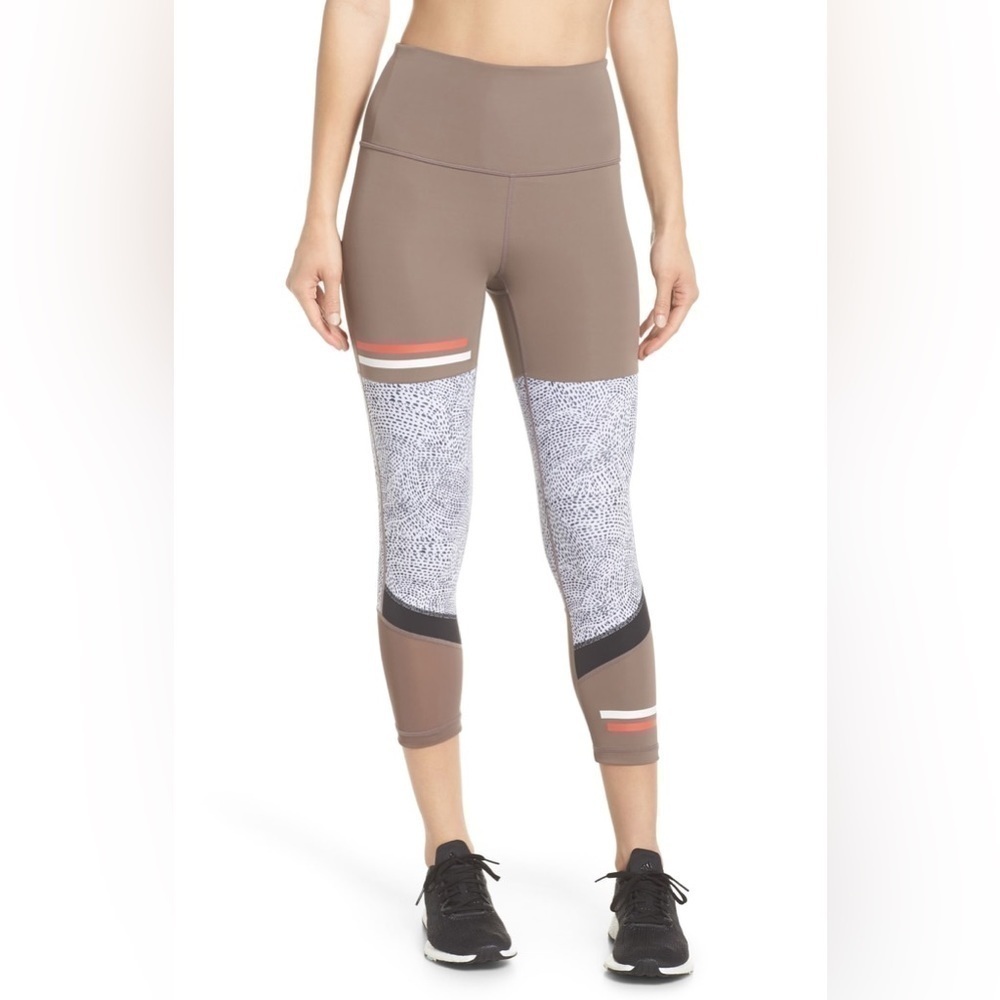 🦋 Zella Tan Animal Print Colorblock Leggings Activewear Workout Athleisure XS